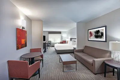Photo 3 - Holiday Inn Express & Suites Shreveport South Park Plaza by IHG
