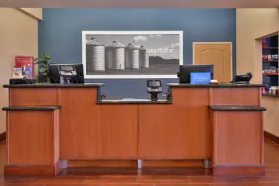 Photo 3 - Hampton Inn & Suites Woodland-Sacramento Area