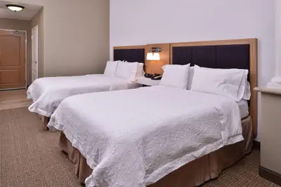 Photo 5 - Hampton Inn & Suites Woodland-Sacramento Area