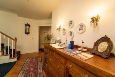 Photo 3 - Yelton Manor Bed & Breakfast