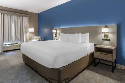 Photo 5 - Comfort Inn & Suites Shelbyville
