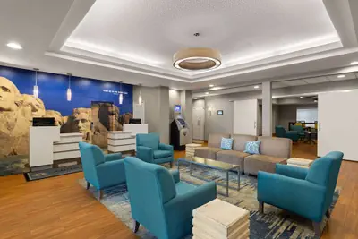 Photo 3 - La Quinta Inn and Suites by Wyndham at WaTiki Waterpark