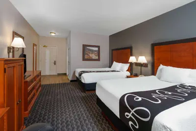 Photo 5 - La Quinta Inn & Suites by Wyndham Rifle