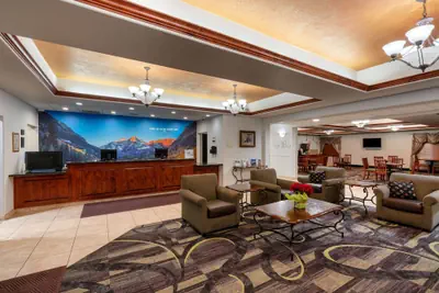 Photo 3 - La Quinta Inn & Suites by Wyndham Rifle