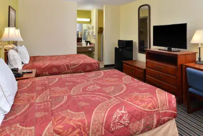 Photo 5 - Mountain Inn Dayton