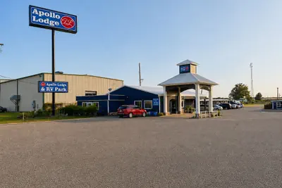 Photo 2 - Apollo Lodge and RV Park