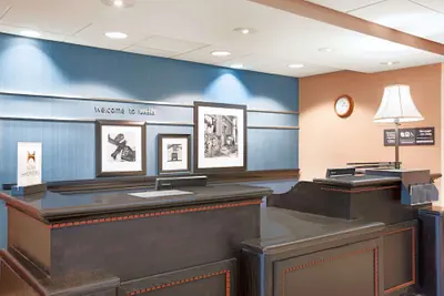 Photo 4 - Hampton Inn & Suites Wells-Ogunquit