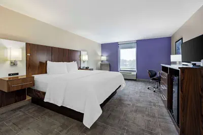 Photo 2 - Best Western Gen X Inn