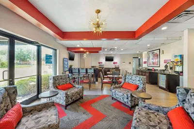 Photo 3 - Best Western Gen X Inn