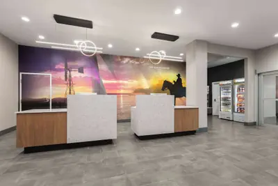 Photo 3 - La Quinta Inn & Suites by Wyndham Belton - Temple South