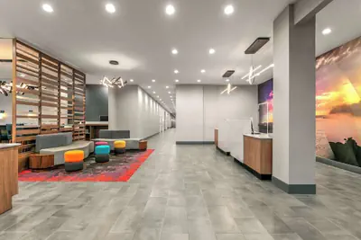 Photo 4 - La Quinta Inn & Suites by Wyndham Belton - Temple South