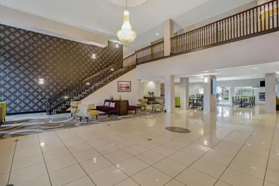 Photo 5 - La Quinta Inn & Suites by Wyndham Modesto Salida