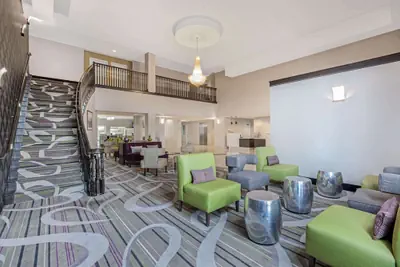 Photo 4 - La Quinta Inn & Suites by Wyndham Modesto Salida