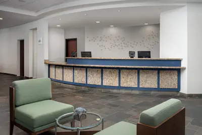 Photo 3 - Courtyard by Marriott Seattle Kirkland