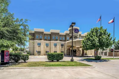 Photo 2 - Comfort Suites Near Texas State University
