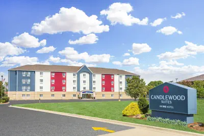 Photo 2 - Candlewood Suites O Fallon by IHG