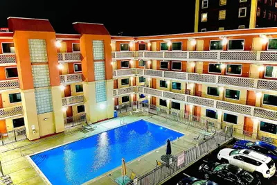 Photo 2 - Clarion Inn Atlantic City - Beach and Boardwalk