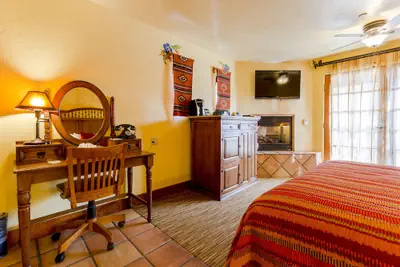 Photo 5 - Avila La Fonda Hotel