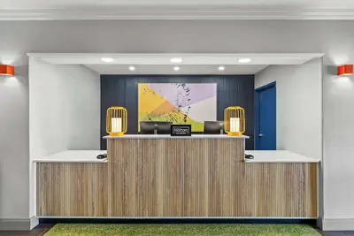 Photo 5 - Spark by Hilton Killeen