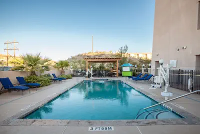Photo 2 - Hilton Garden Inn El Paso / University