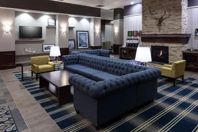 Photo 4 - Hampton Inn & Suites Boise-Downtown