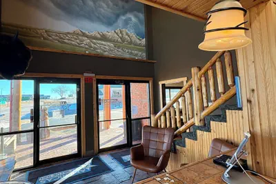 Photo 4 - Americas Best Value Inn Wall