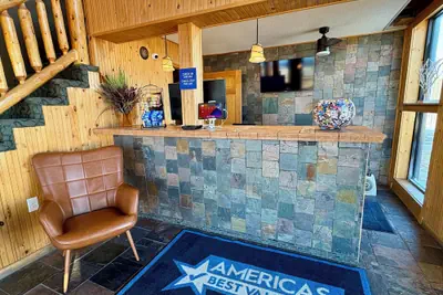 Photo 5 - Americas Best Value Inn Wall