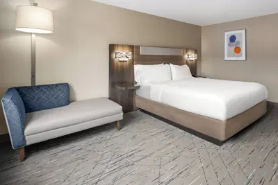 Photo 4 - Holiday Inn Express Hotel & Suites Freeport by IHG