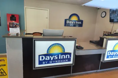 Photo 5 - Days Inn by Wyndham Hardeeville Near Hilton Head