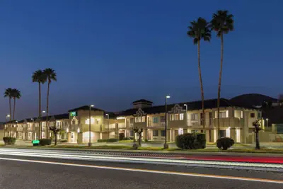 Photo 2 - Quality Inn Lake Elsinore I-15