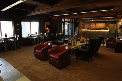 Photo 5 - C'mon Inn Hotel & Suites