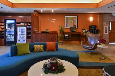 Photo 4 - Fairfield Inn and Suites by Marriott Sacramento Elk Grove