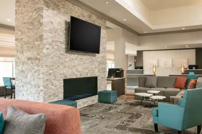 Photo 3 - Hilton Garden Inn Omaha West