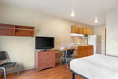 Photo 4 - Extended Stay America Select Suites - Wichita - Airport