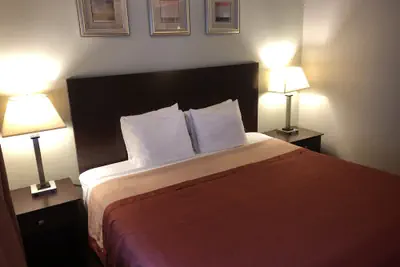 Photo 5 - Global INN