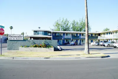 Photo 2 - University Inn Tempe