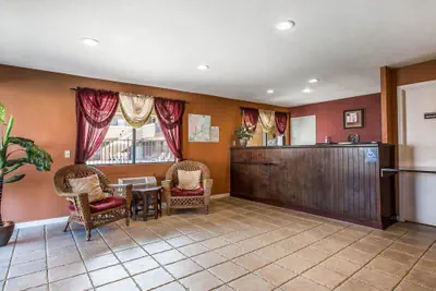 Photo 4 - Rodeway Inn Santee San Diego East