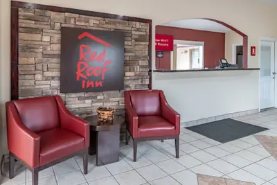 Photo 3 - Red Roof Inn Buffalo, TX