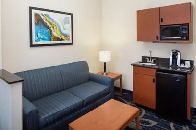 Photo 5 - Holiday Inn Express & Suites Midland Loop 250 by IHG