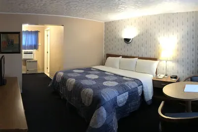Photo 3 - Moonlite Motel Niagara Falls