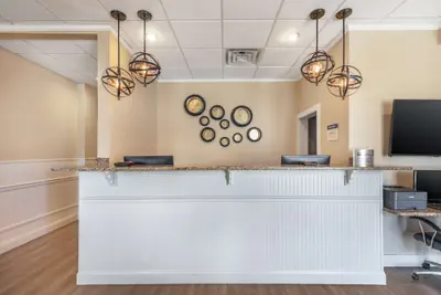 Photo 5 - Best Western Ocean City Hotel & Suites