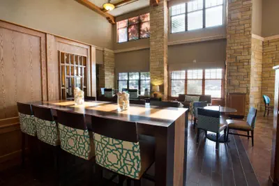 Photo 3 - Drury Inn & Suites Amarillo