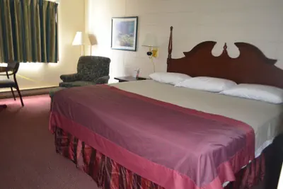 Photo 5 - Grand Inn Fargo