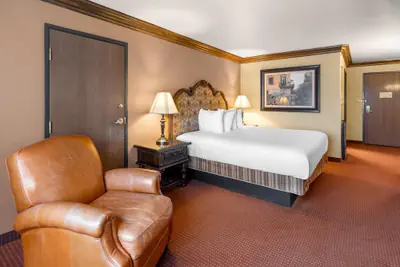 Photo 5 - Best Western San Isidro Inn