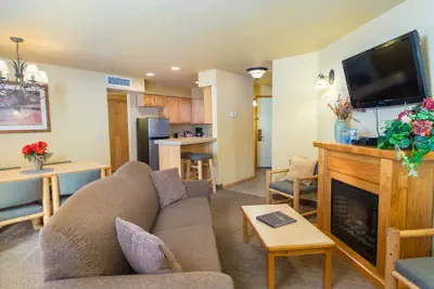 Photo 5 - Icicle Village Resort