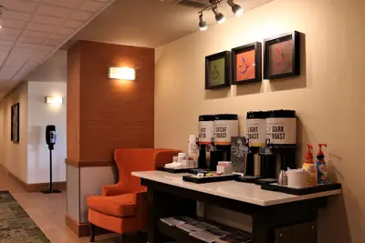 Photo 5 - Hampton Inn & Suites Fremont