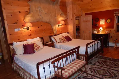 Photo 5 - Kiwassa Lake Bed & Breakfast