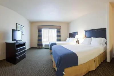 Photo 5 - Holiday Inn Express Delano by IHG
