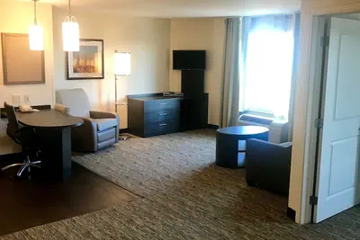 Photo 3 - Candlewood Suites Lincoln by IHG