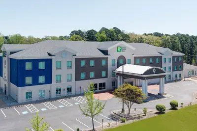 Photo 2 - Holiday Inn Express & Suites Little Rock-West by IHG